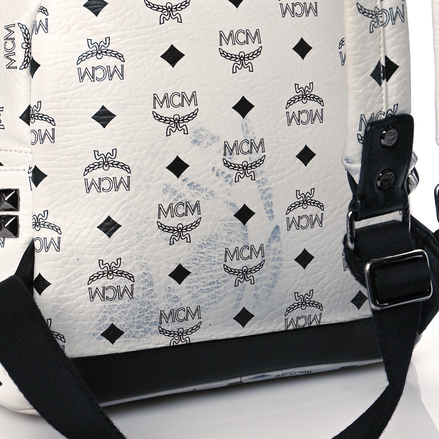 Visetos Small Side Stud Stark Backpack White