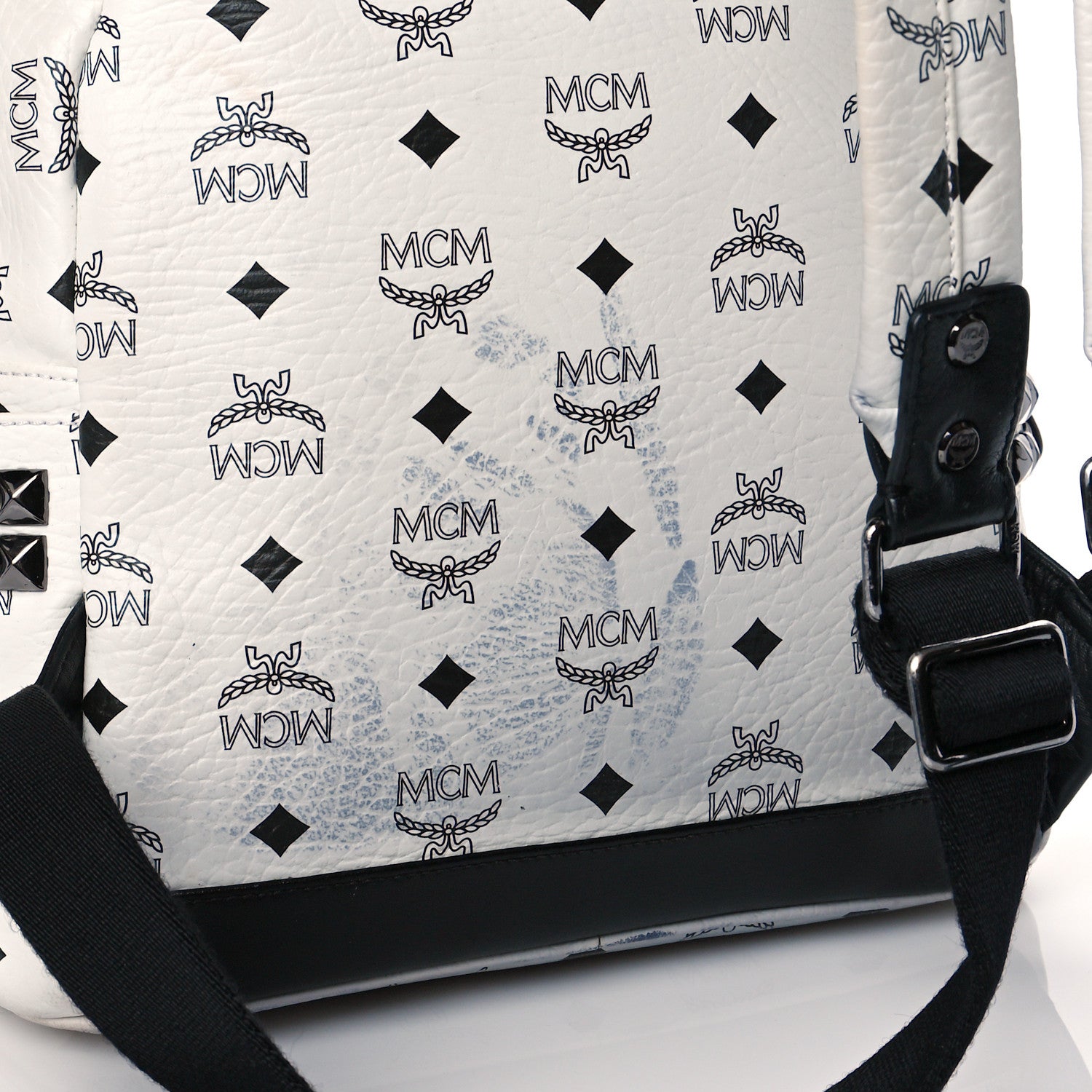 MCM Visetos Small Side Stud Stark Backpack White 16 of 18