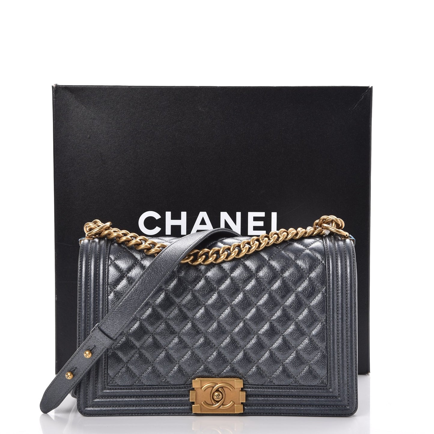 Pearl Calfskin New Medium Boy Flap Dark Grey