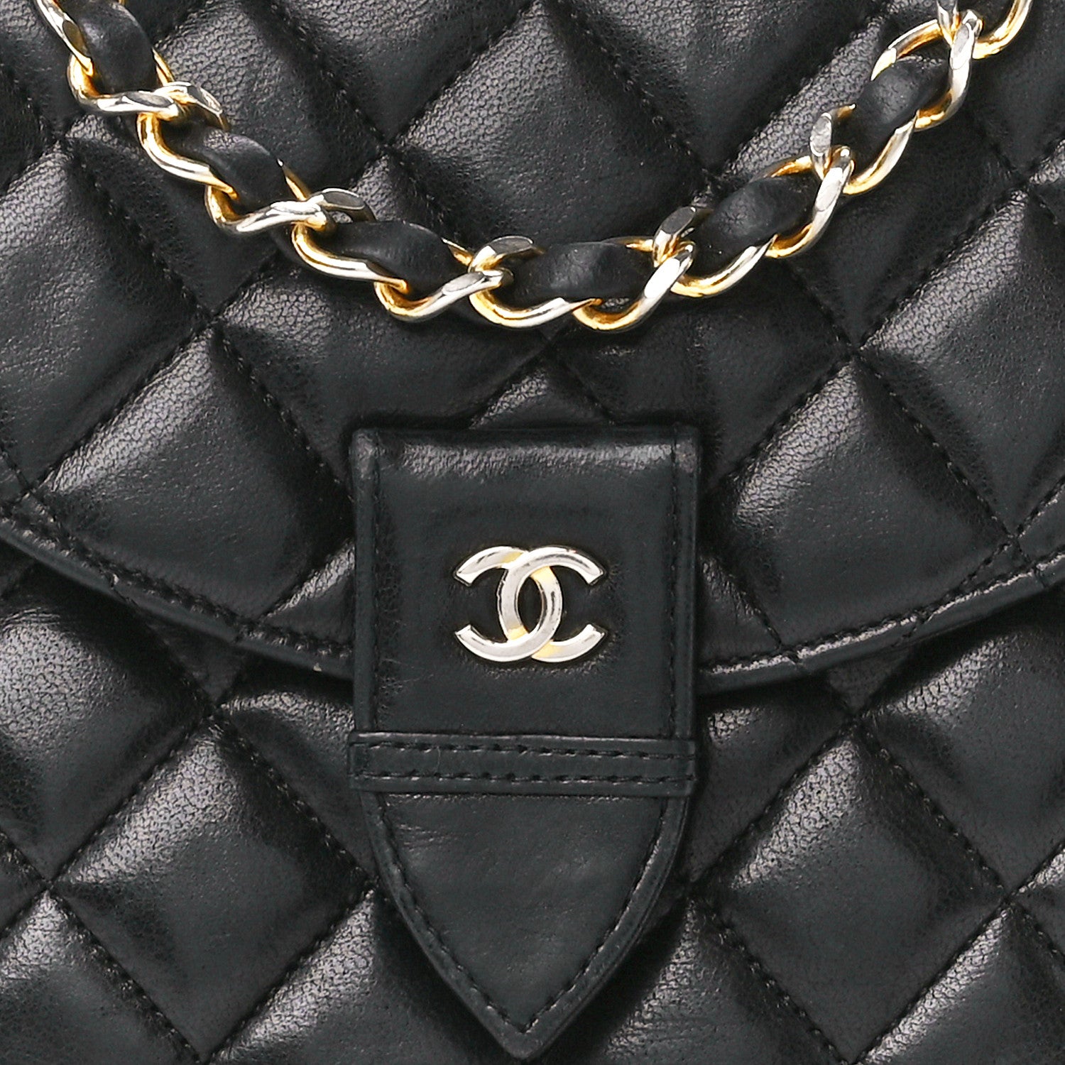 Chanel Lambskin Quilted Messenger Black 8 of 11