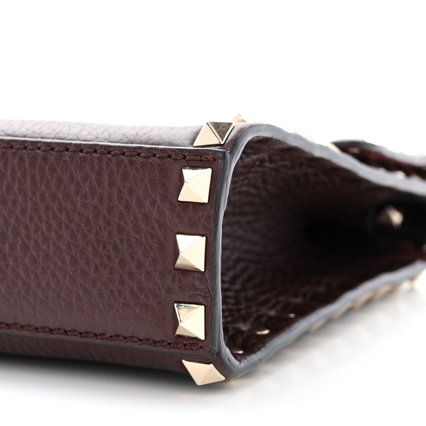 Pebbled Calfskin Medium Rockstud Flip Lock Crossbody Bag Rubin