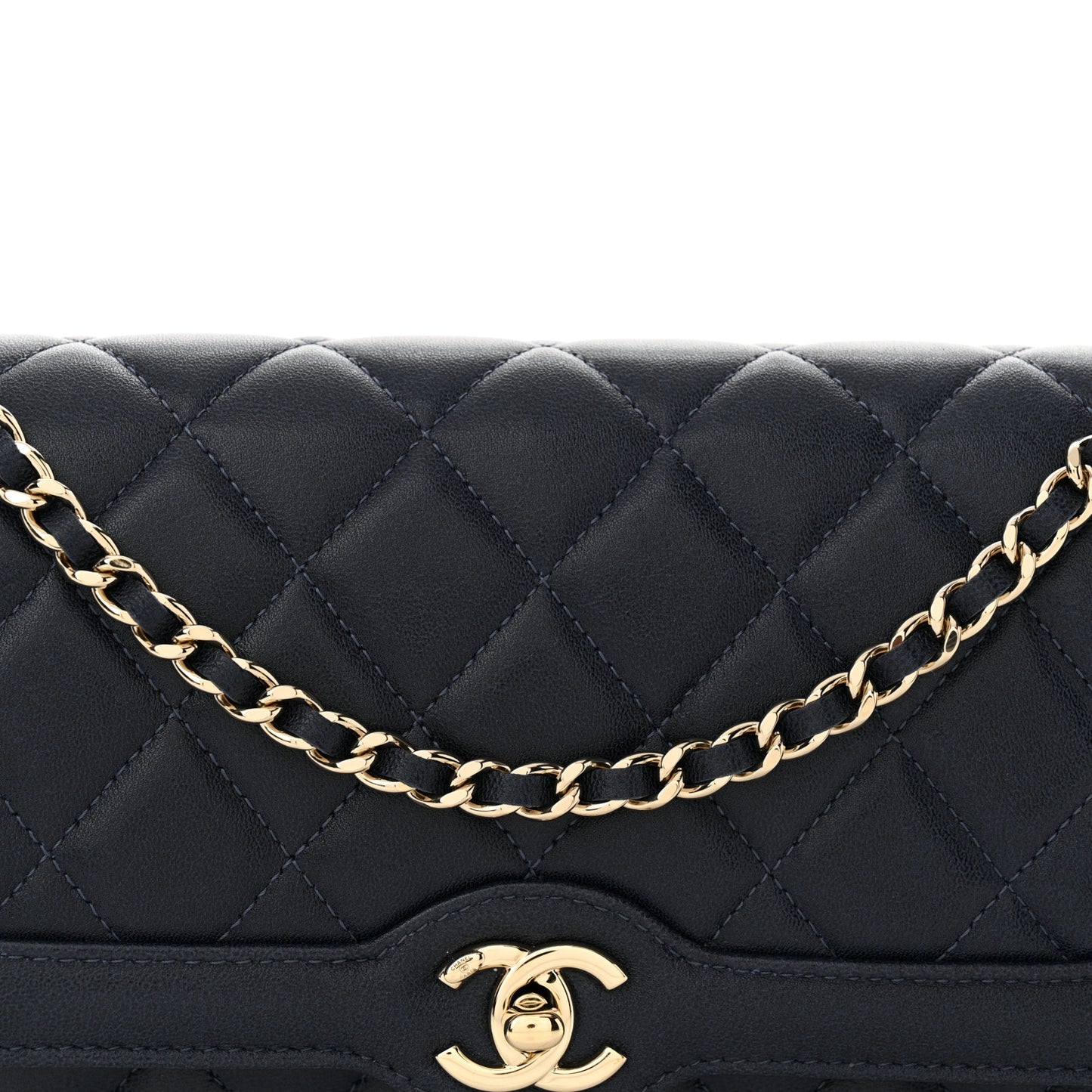 Lambskin Quilted CC Wallet On Chain WOC Dark Blue