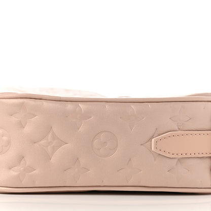 Louis Vuitton Lambskin Embossed Monogram Fall In Love Sac Coeur Light Pink 9 of 10