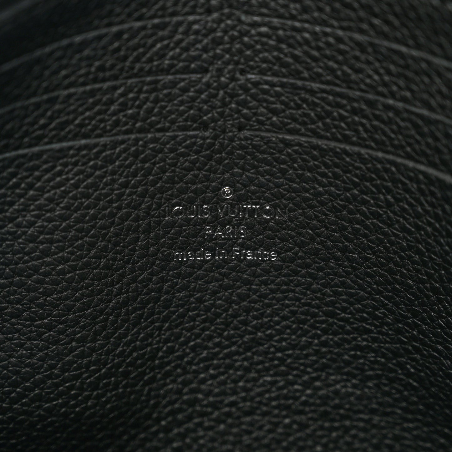 Soft Calfskin My Lockme Pochette Black