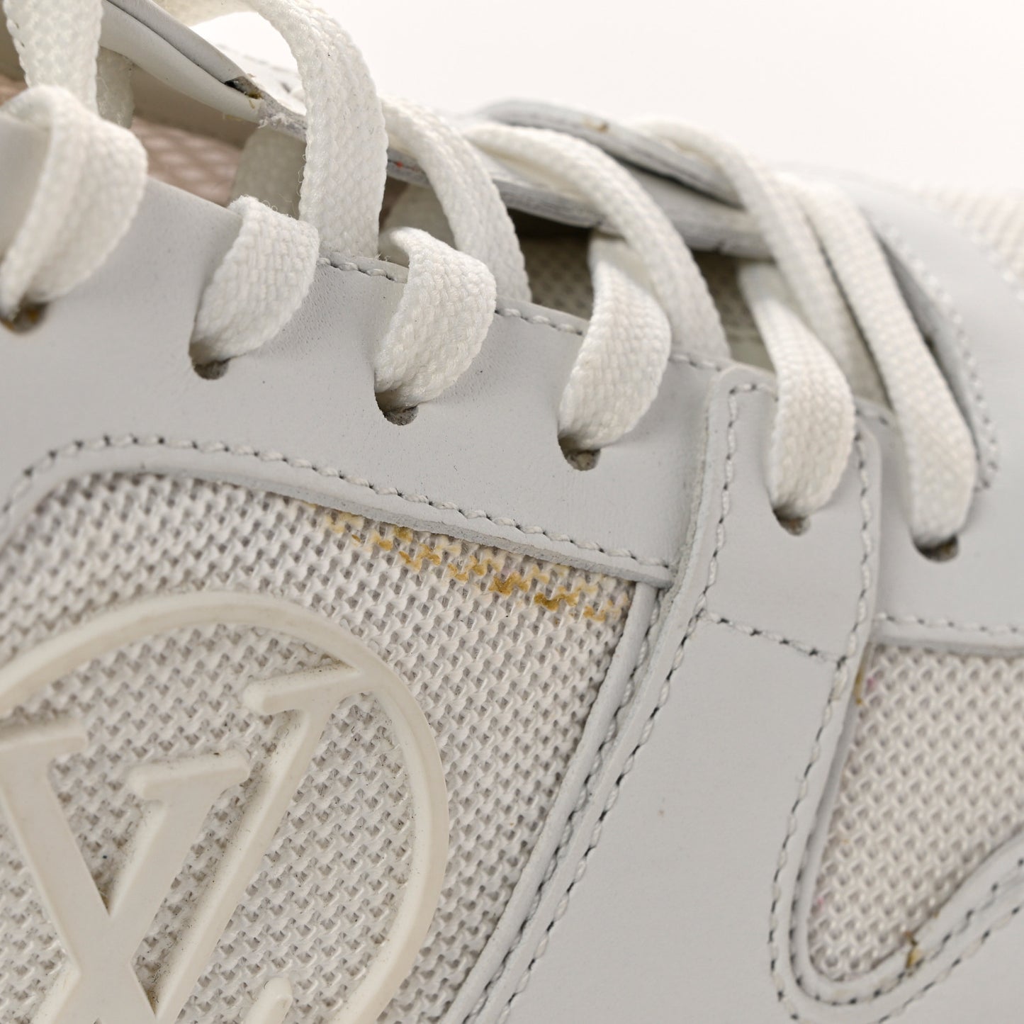 Calfskin Mesh Run Away Sneakers 37 White