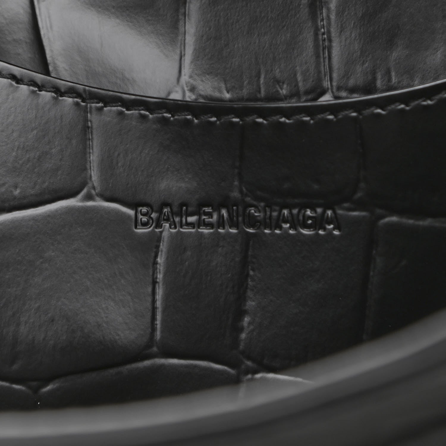 Balenciaga Semi Shiny Calfskin Crocodile Embossed Neo Classic Black Hardware S City Black 6 of 9