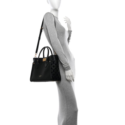 Louis Vuitton Calfskin Monogram Tufting On My Side Black 2 of 9