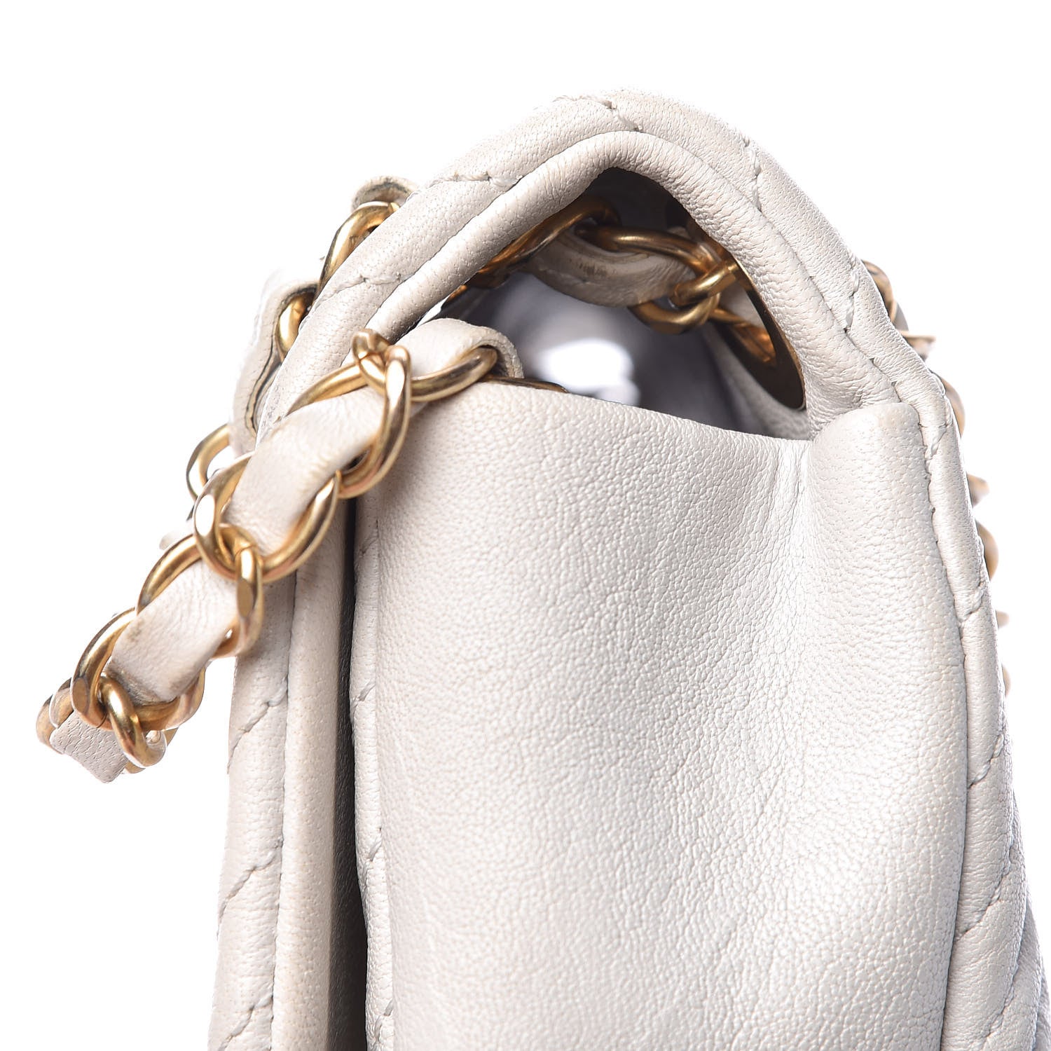 Chanel Calfskin Surpique Chevron Medium Flap White 19 of 21