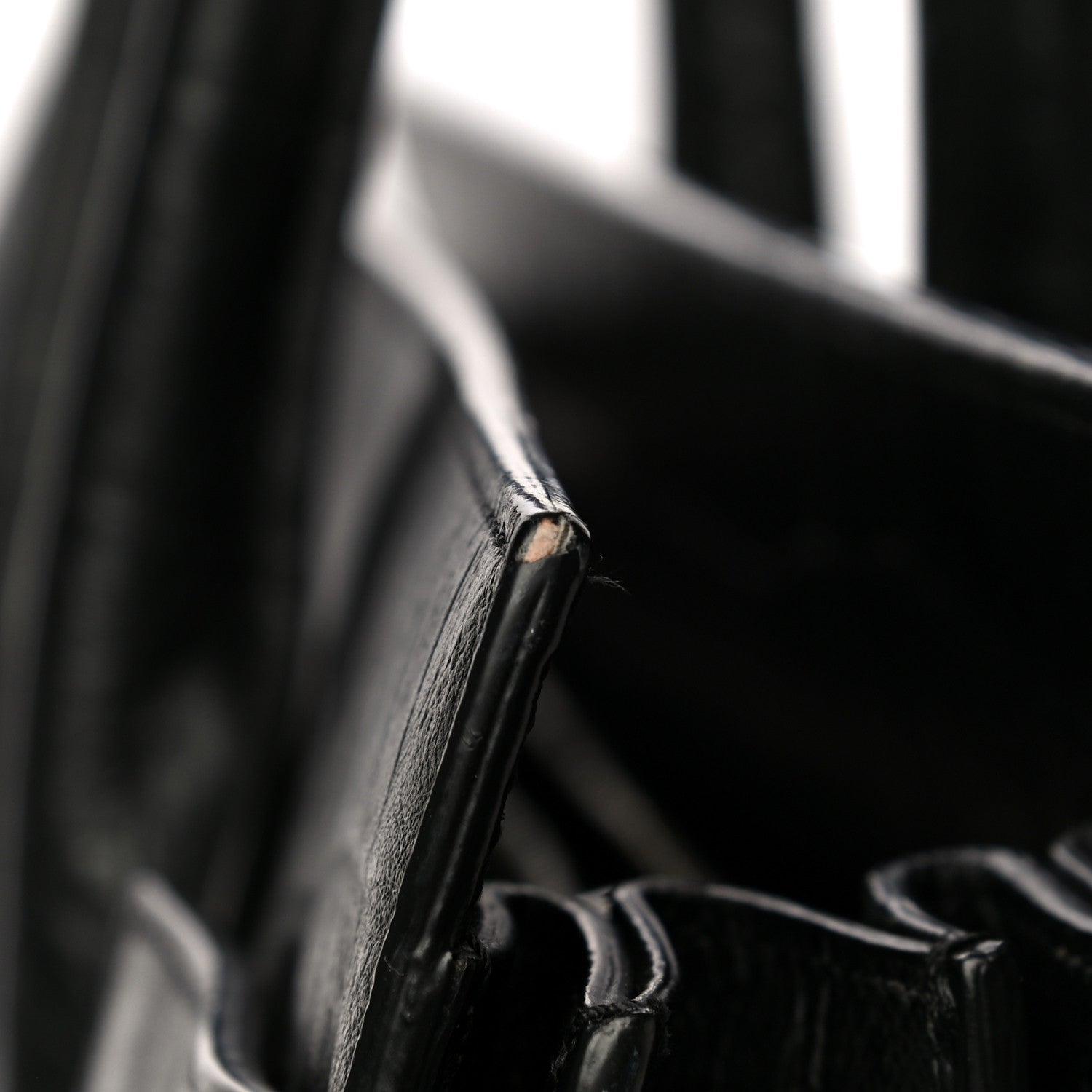 Saint Laurent Calfskin Crocodile Embossed Large Sac De Jour Carryall Black 18 of 25