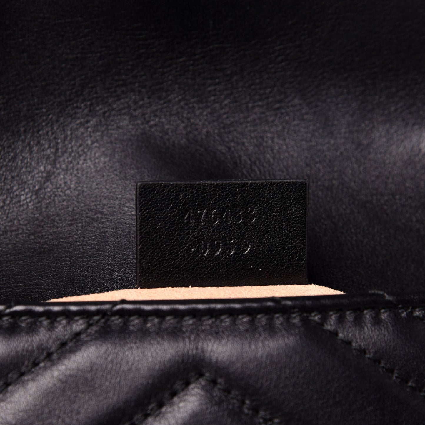 Calfskin Matelasse Super Mini GG Marmont Shoulder Bag Black