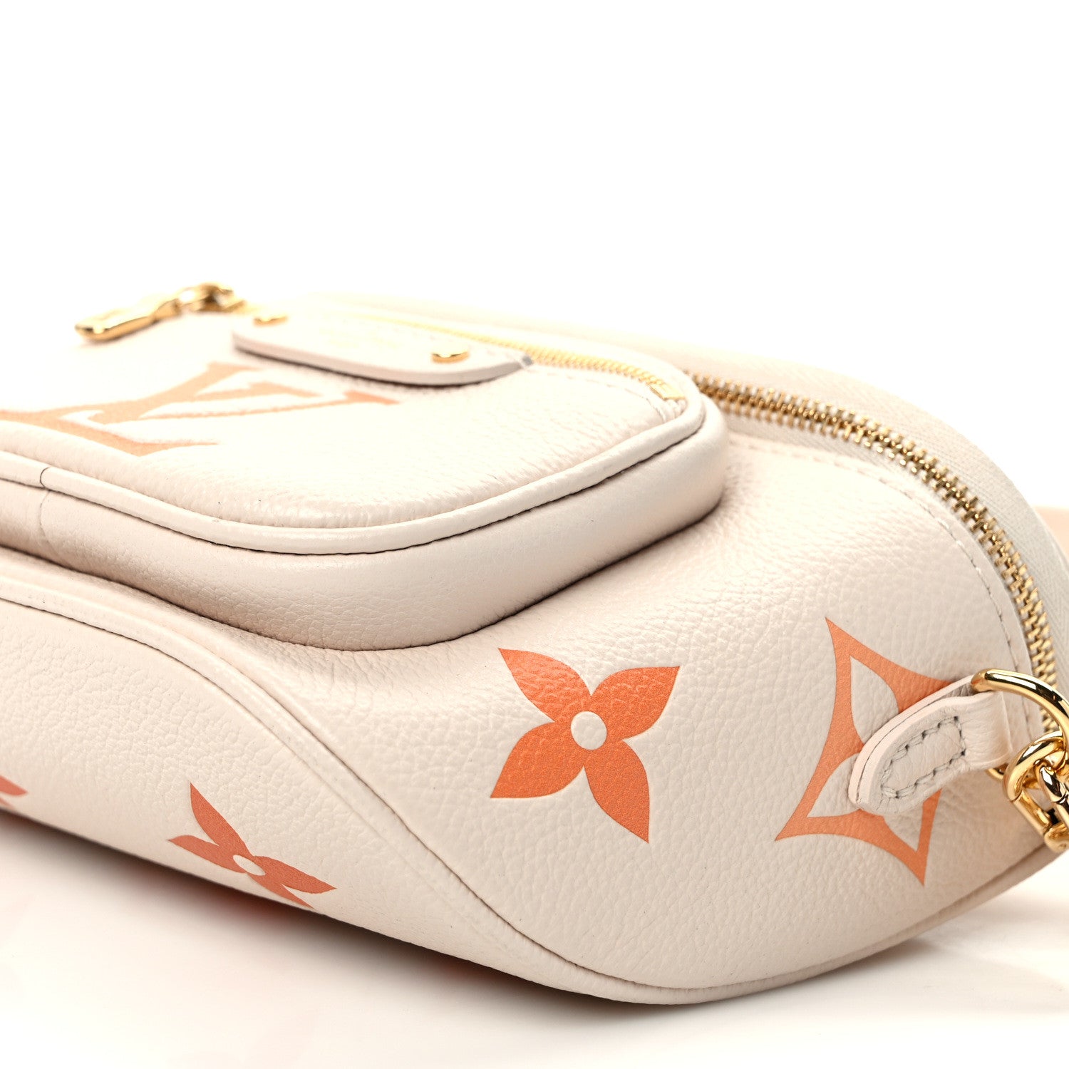 Louis Vuitton Empreinte Monogram Giant Mini By The Pool Bumbag Cream Saffron 8 of 9