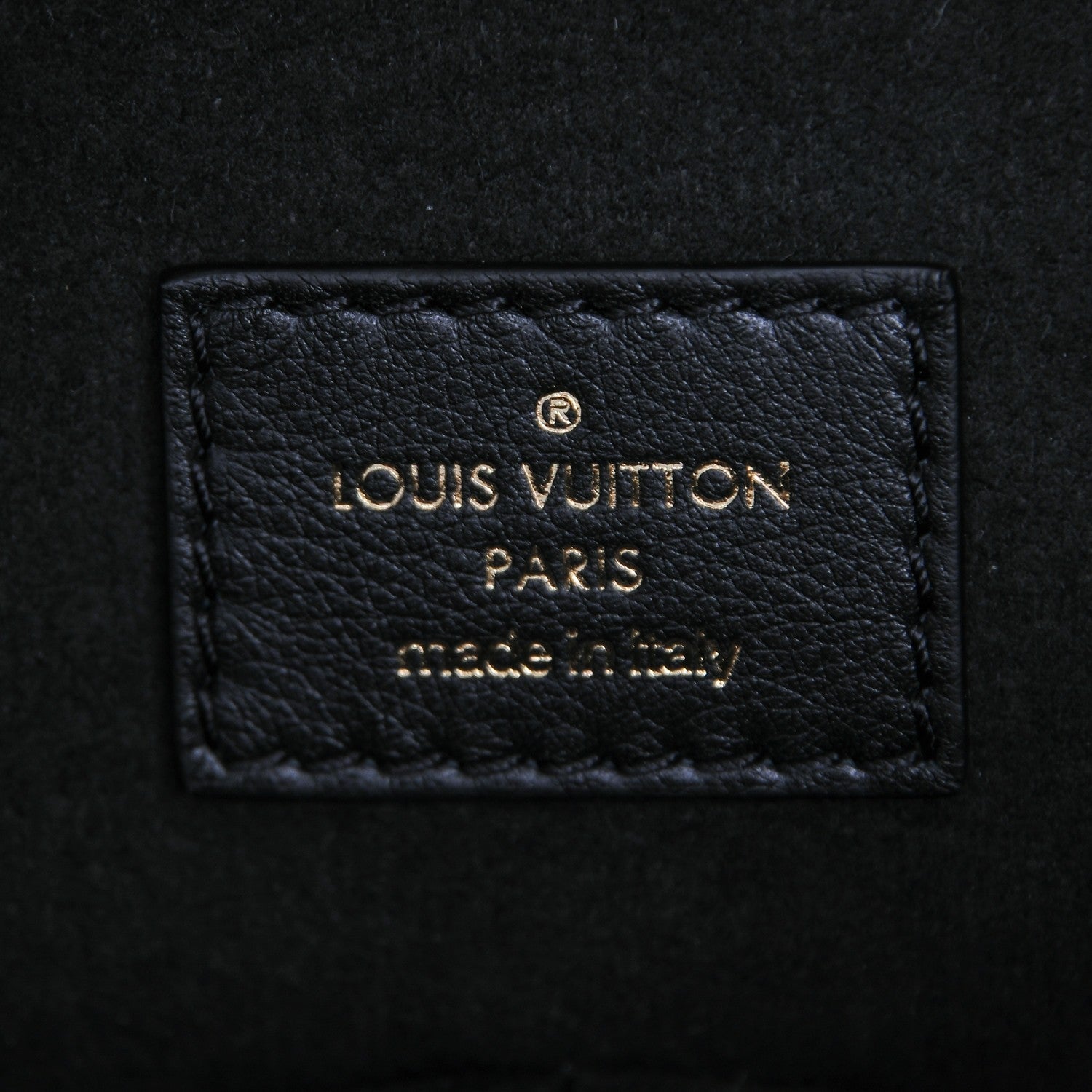 Louis Vuitton Reverse Monogram Triangle Softy 6 of 6