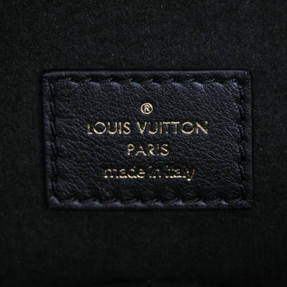 Louis Vuitton Reverse Monogram Triangle Softy 6 of 6