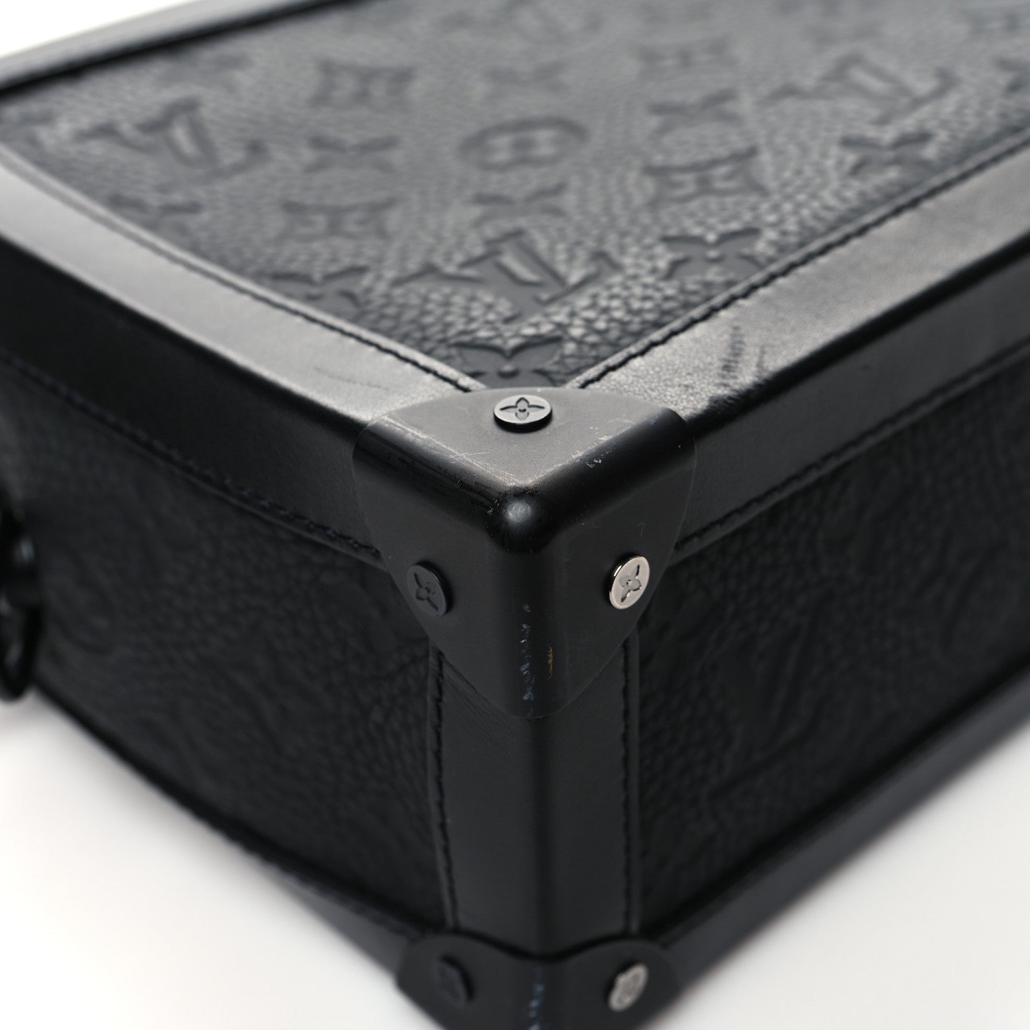 Louis Vuitton Taurillon Monogram Solar Ray Soft Trunk Black 10 of 13