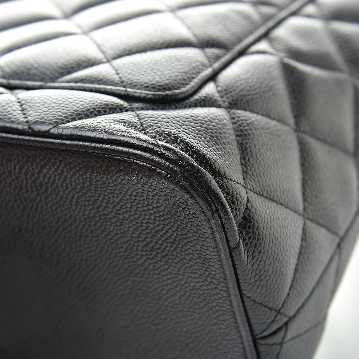 Caviar Quilted Medallion Tote Black