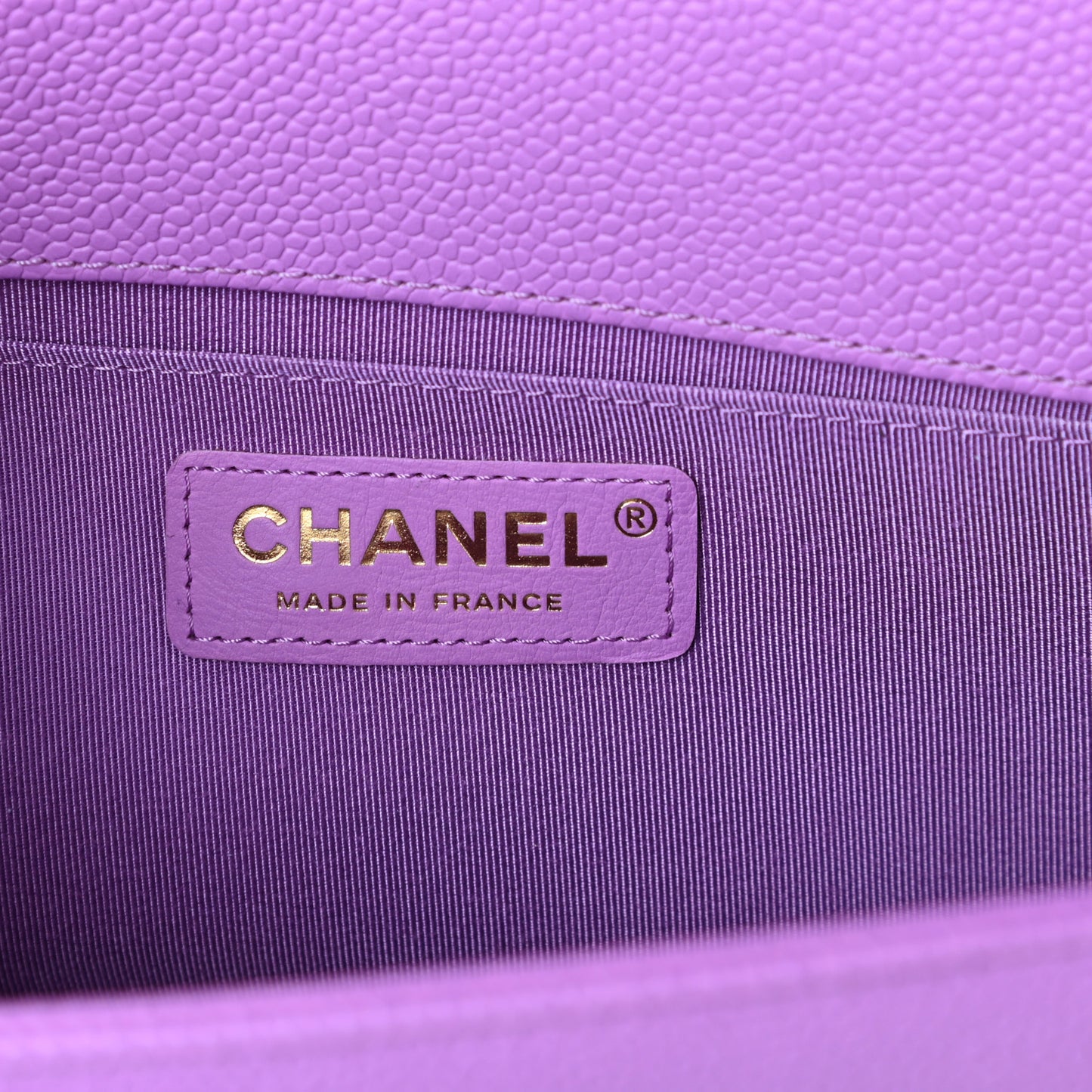 Caviar Quilted Medium Boy Flap Purple