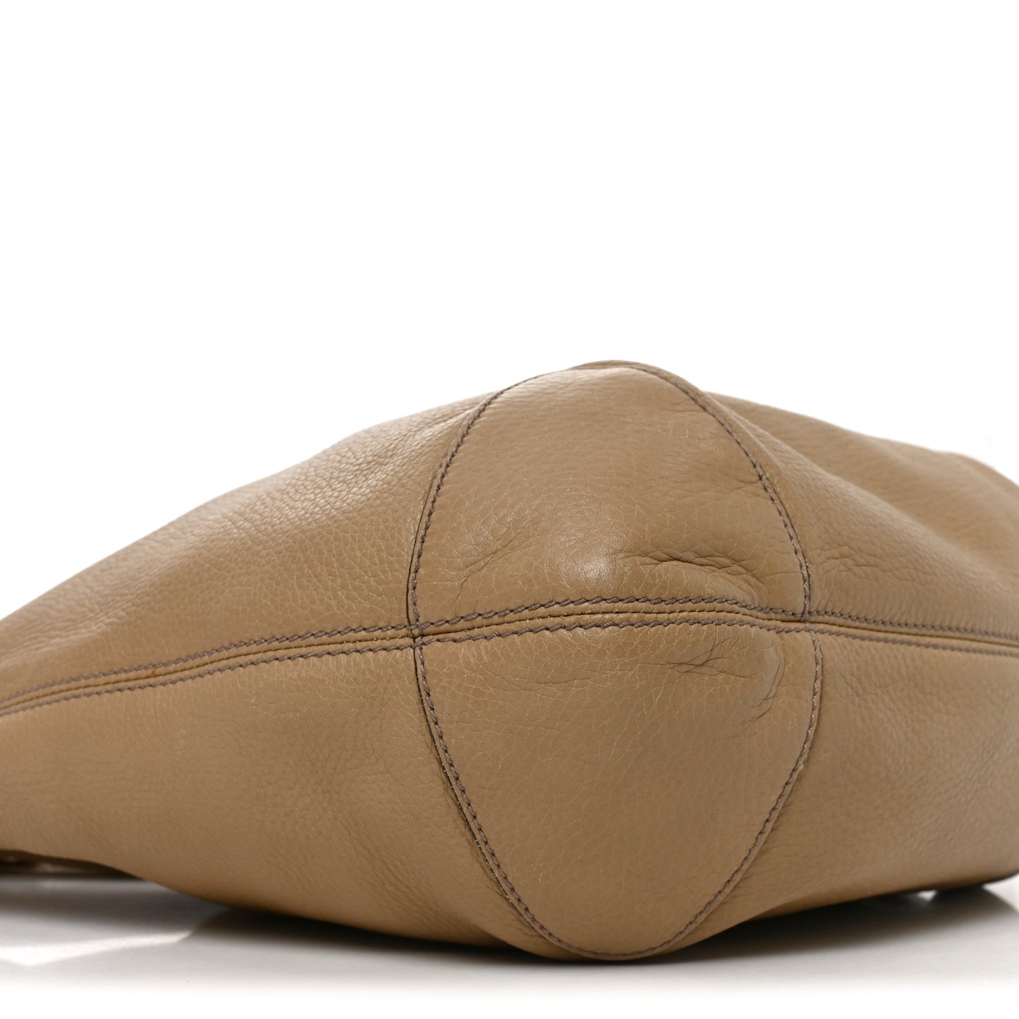 Pebbled Calfskin Medium Soho Chain Hobo Camelia