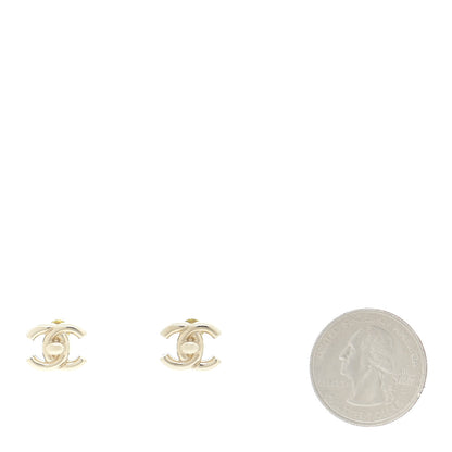 Chanel Metal CC Turnlock Earrings Gold 2 of 5