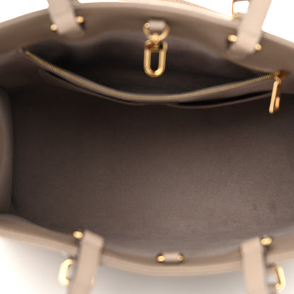 Louis Vuitton Empreinte Monogram Giant Onthego MM Tourterelle 5 of 9