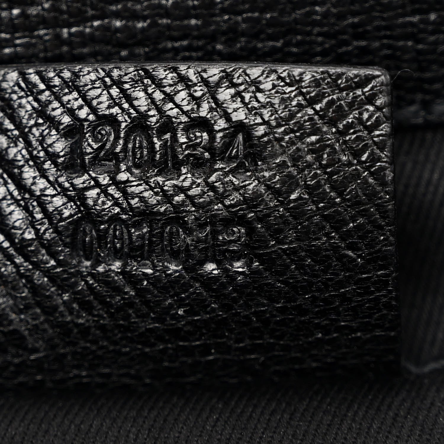 Gucci Textured Calfskin Horsebit Chain Clutch Black 7 of 10