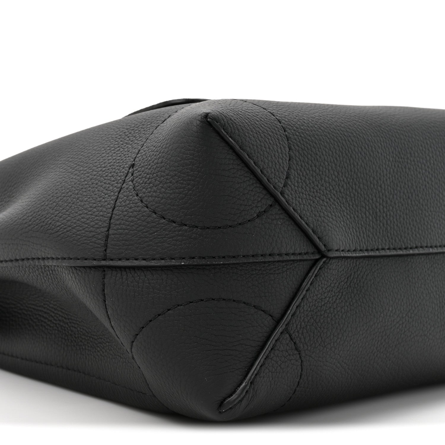 Louis Vuitton LV Touch Calfskin Steamer 30 H38 Black 17 of 19