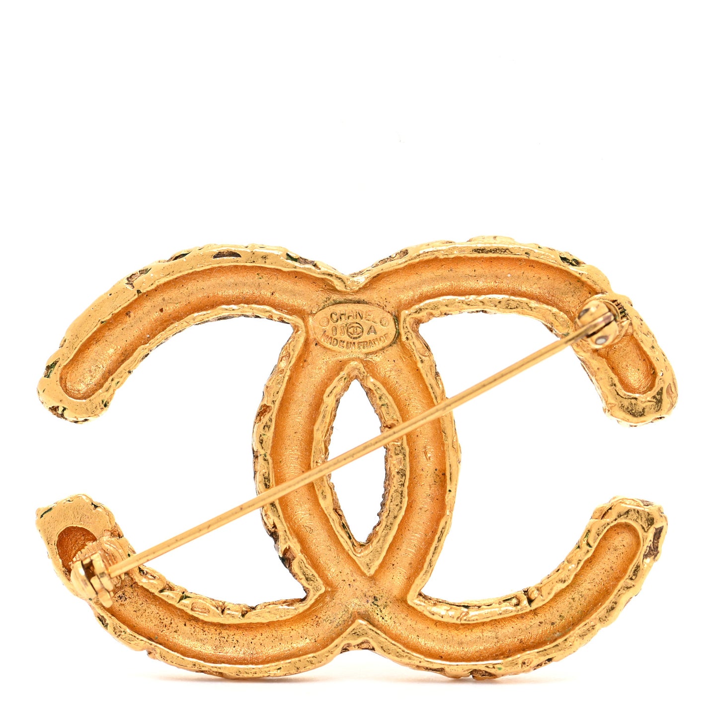 Textured CC Brooch Gold