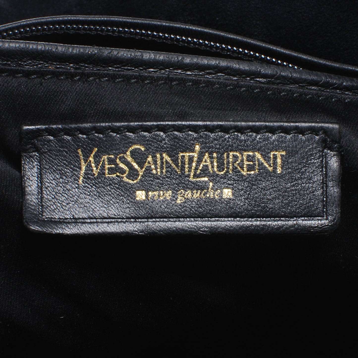 Patent Medium Downtown Black