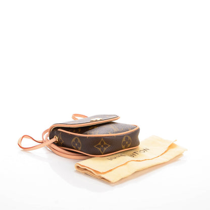 Louis Vuitton Monogram Pochette Cancun 4 of 7
