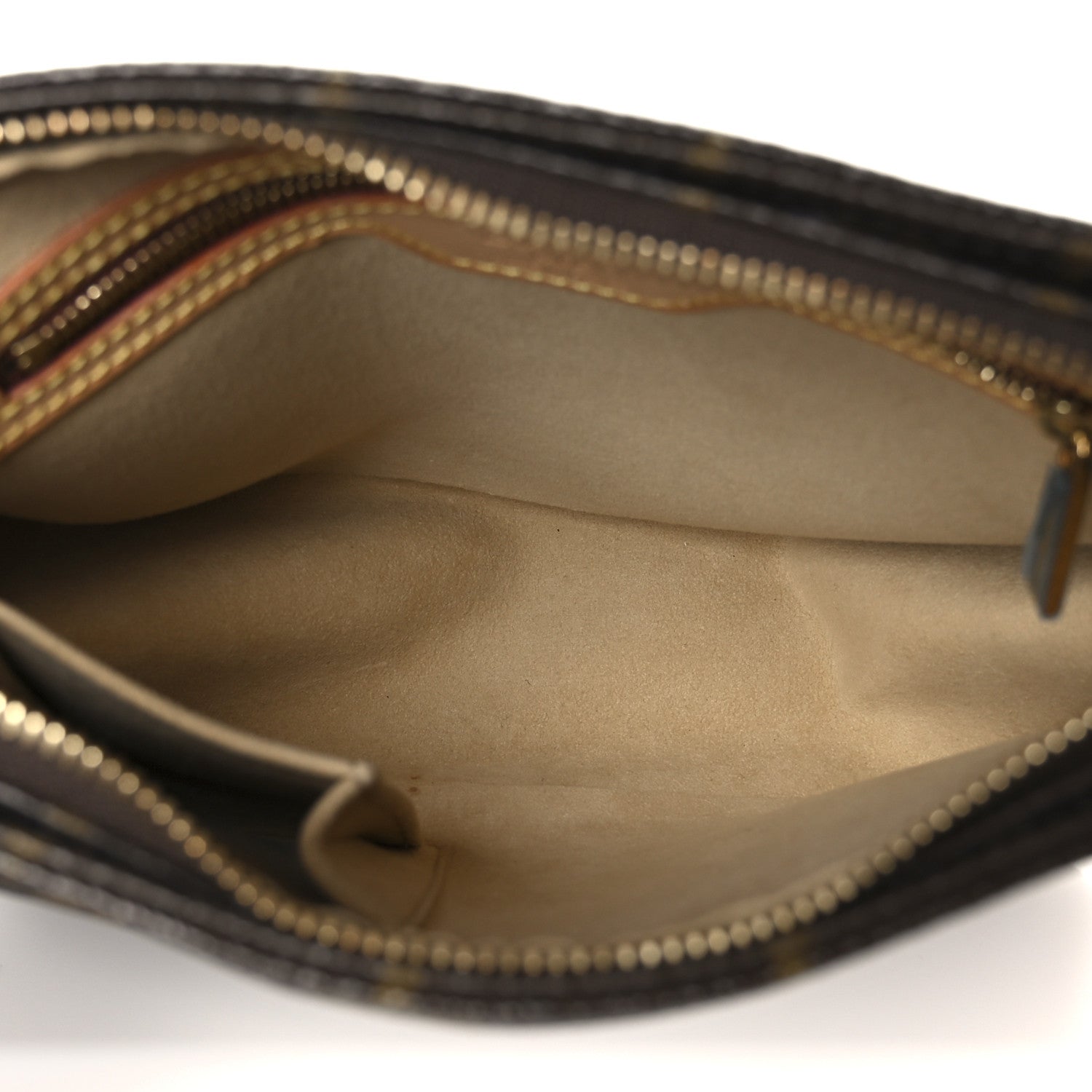 Louis Vuitton Monogram Looping MM 5 of 10