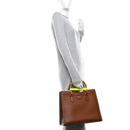 Gucci Wonka Grain Calfskin Medium Diana Tote Bag Cuir Yellow Fluo 2 of 10