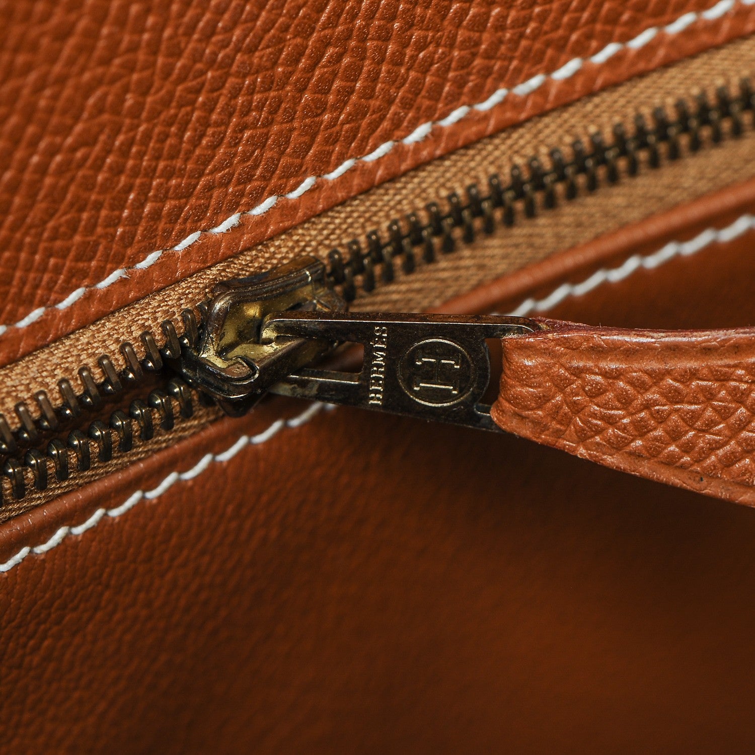 Hermes Courchevel Kelly Sellier 35 Gold 20 of 35