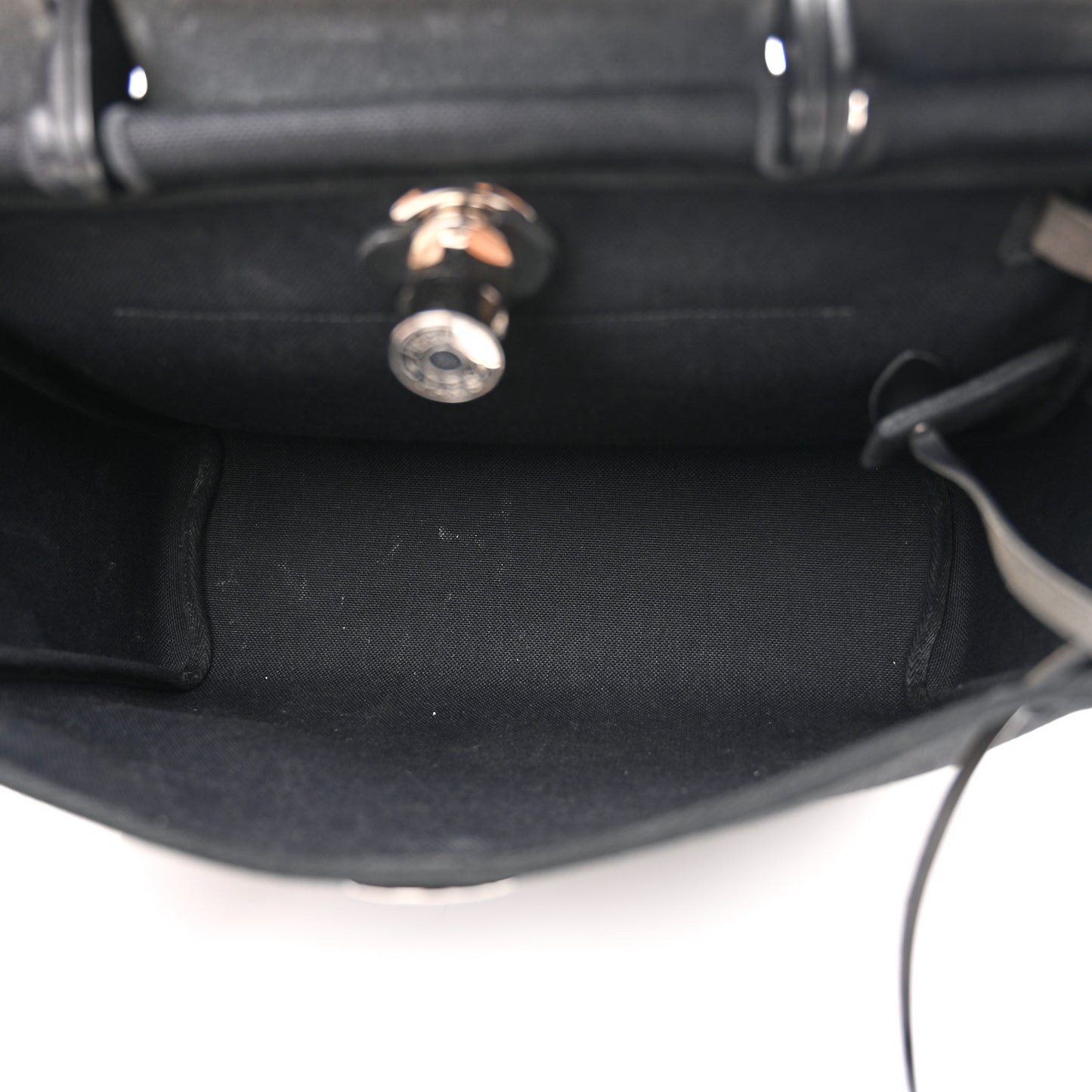 Military Toile Vache Hunter Herbag Zip PM 31 Black