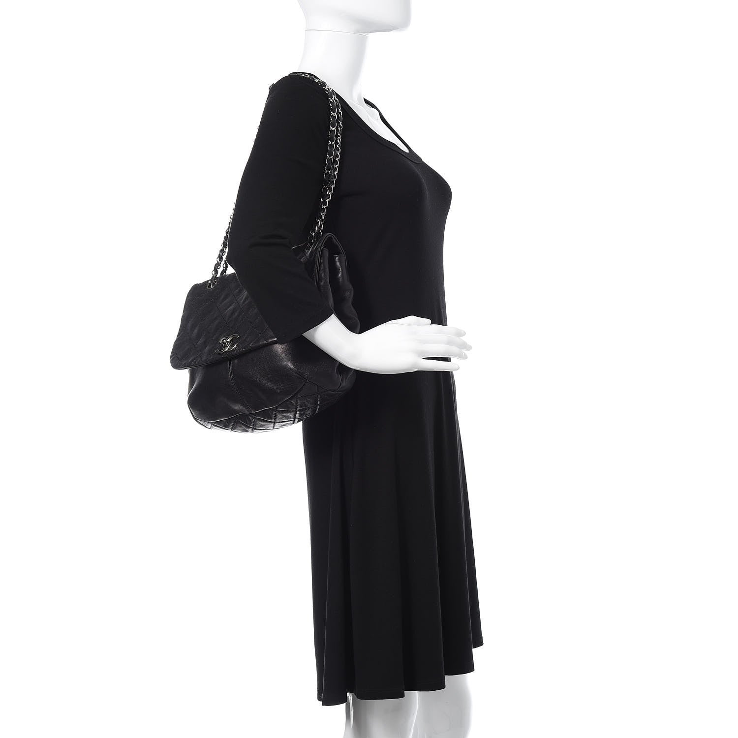 Chanel Shiny Lambskin Quilted Medium Trianon Messenger Flap Black 2 of 13