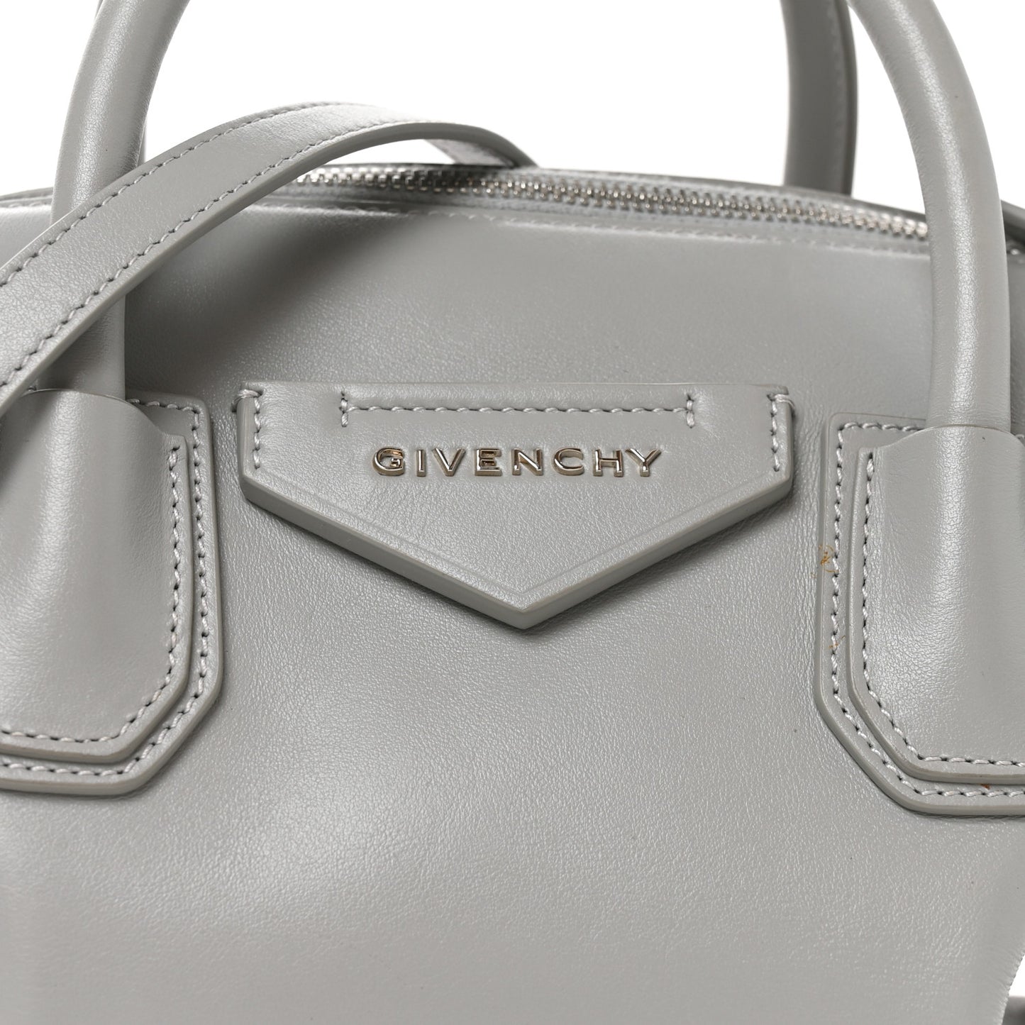 Soft Calfskin Small Soft Antigona Pearl Grey