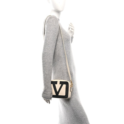 Valentino Garavani Nappa Viva Superstar Crossbody Bag Butter Black 2 of 9