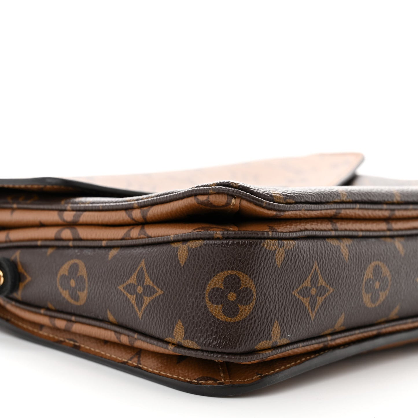 Reverse Monogram Pochette Metis