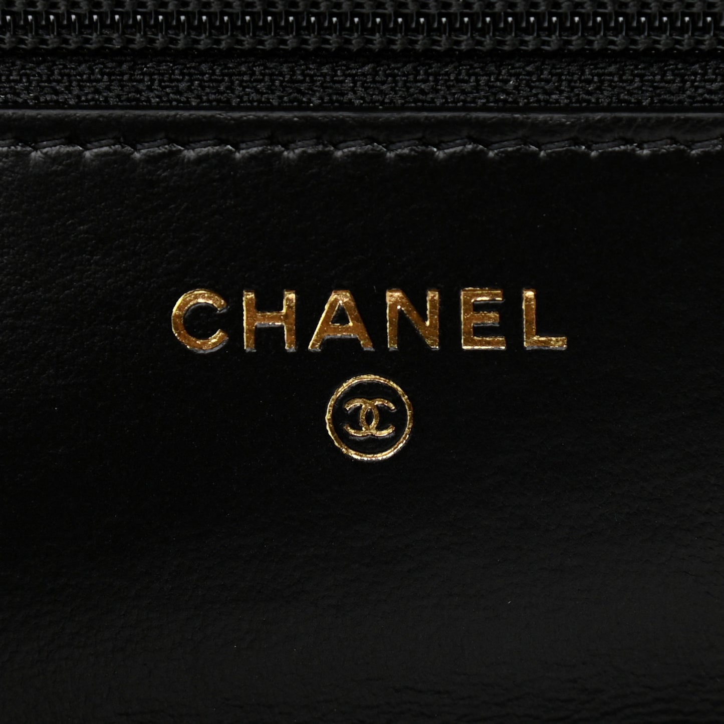 Lambskin Quilted Chain Around Wallet On Chain WOC Black