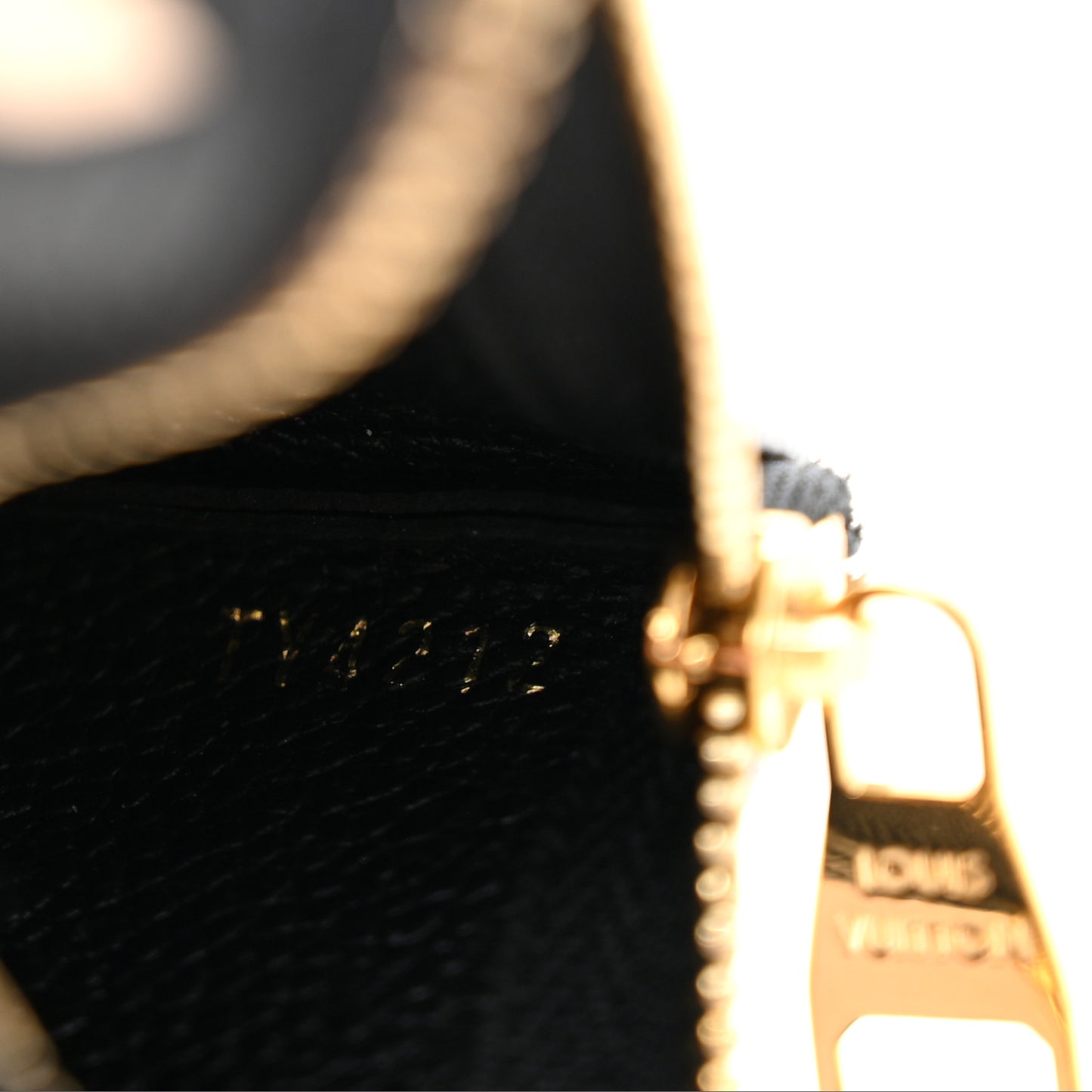 Empreinte Monogram Giant Key Pouch Black Beige