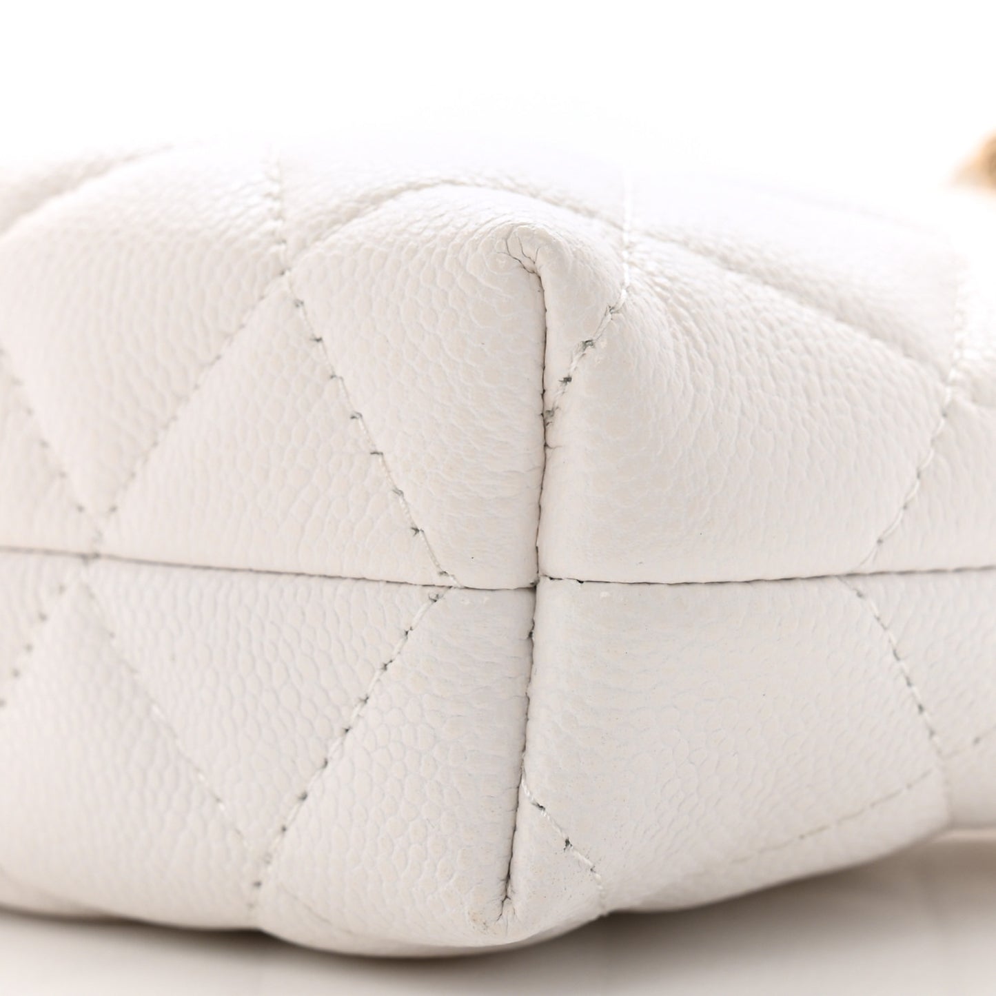Caviar Quilted Classic Clutch Tote With Chain White