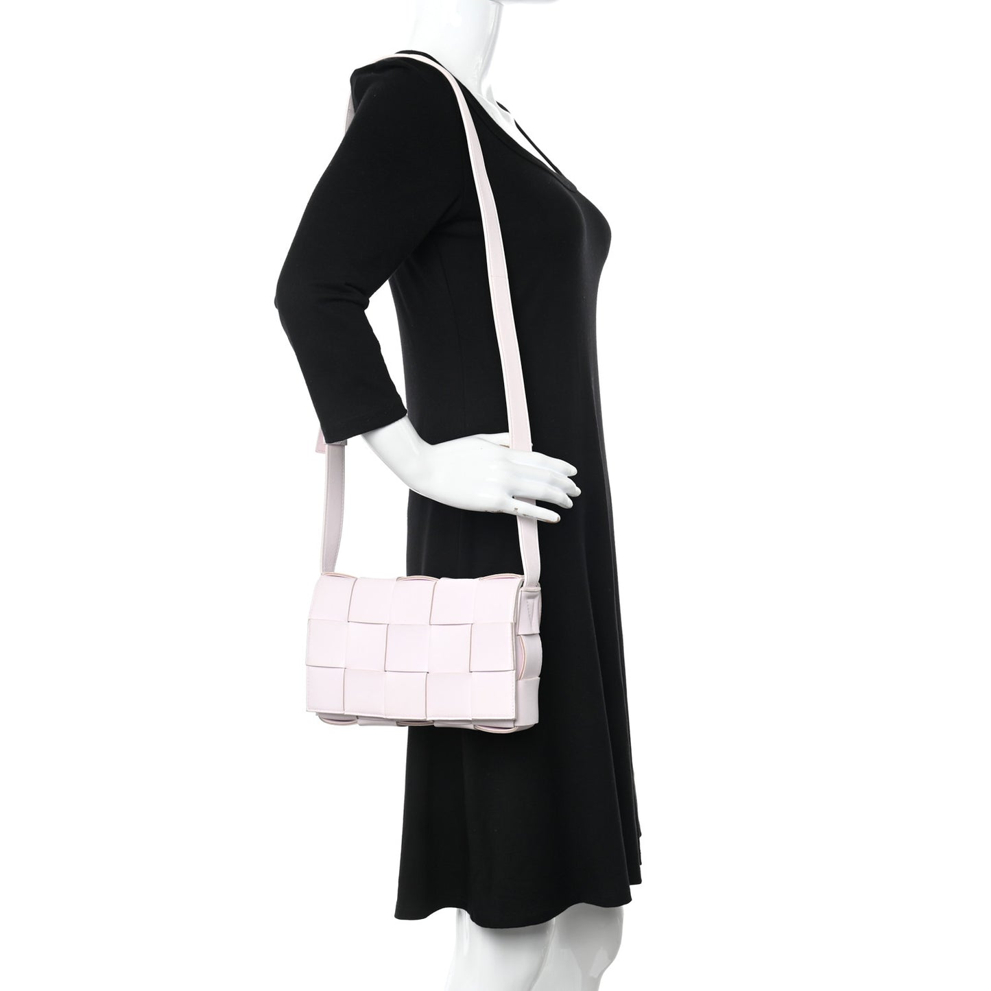 Lambskin Maxi Intrecciato Cassette Crossbody Bag Bliss Washed