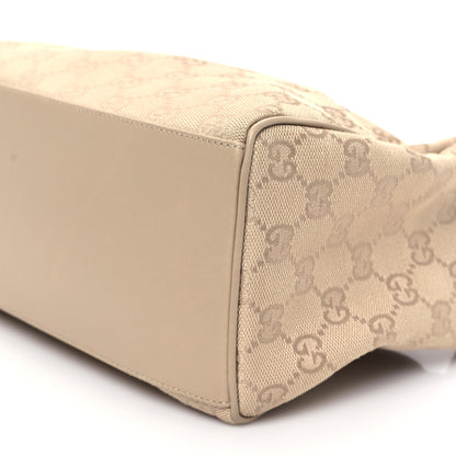 Gucci Monogram GG Signature Shoulder Bag Beige 10 of 11