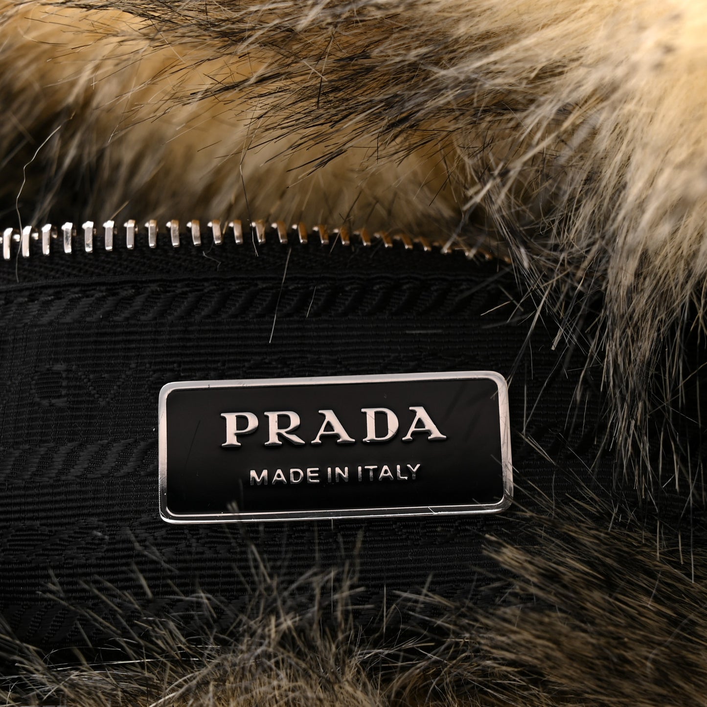Aspen Vitello Faux Fur Tote Crema Black