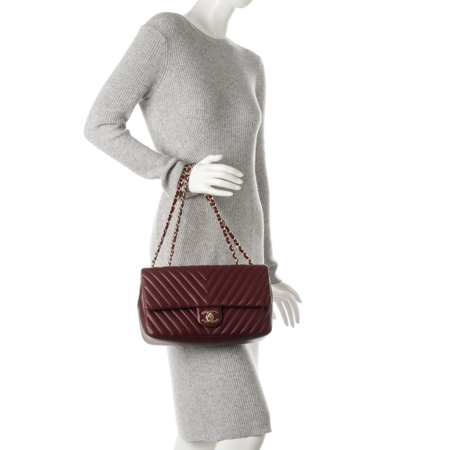 Lambskin Medium Surpique Chevron Single Flap in Burgundy