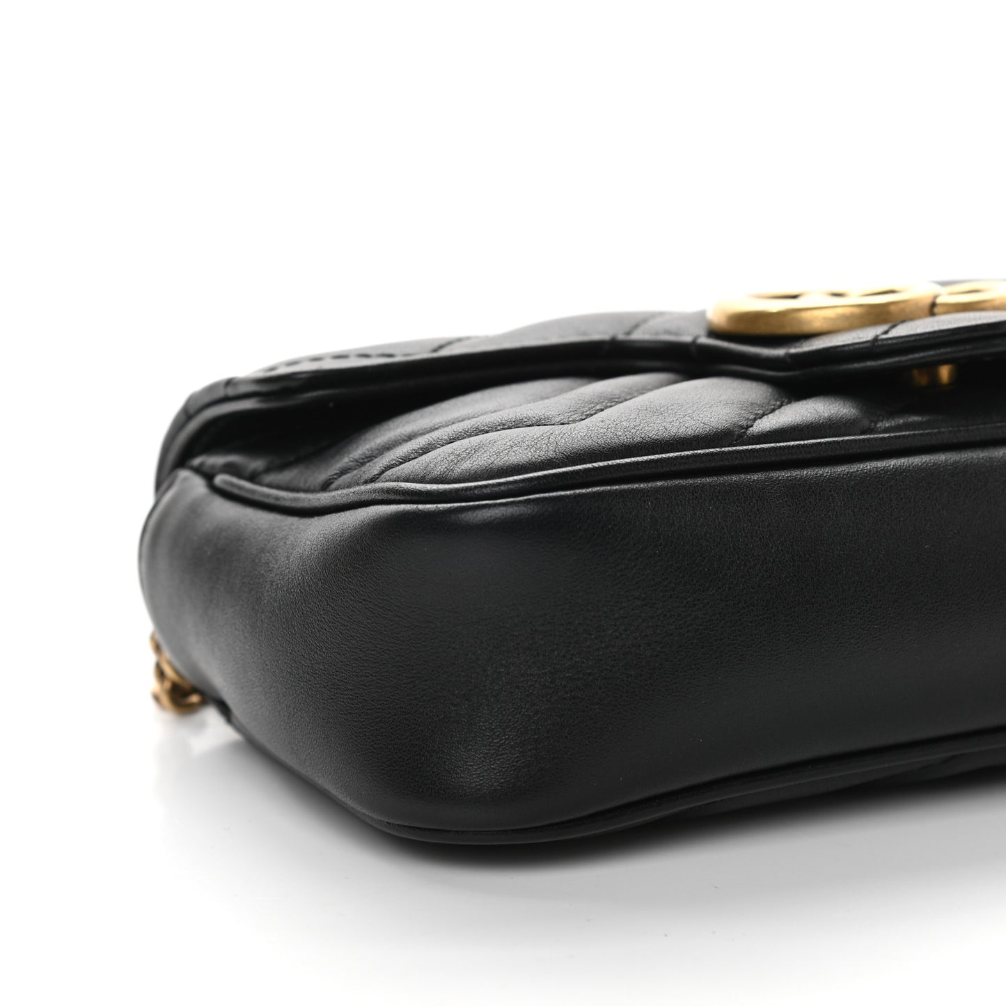 Calfskin Matelasse Super Mini GG Marmont Shoulder Bag Black