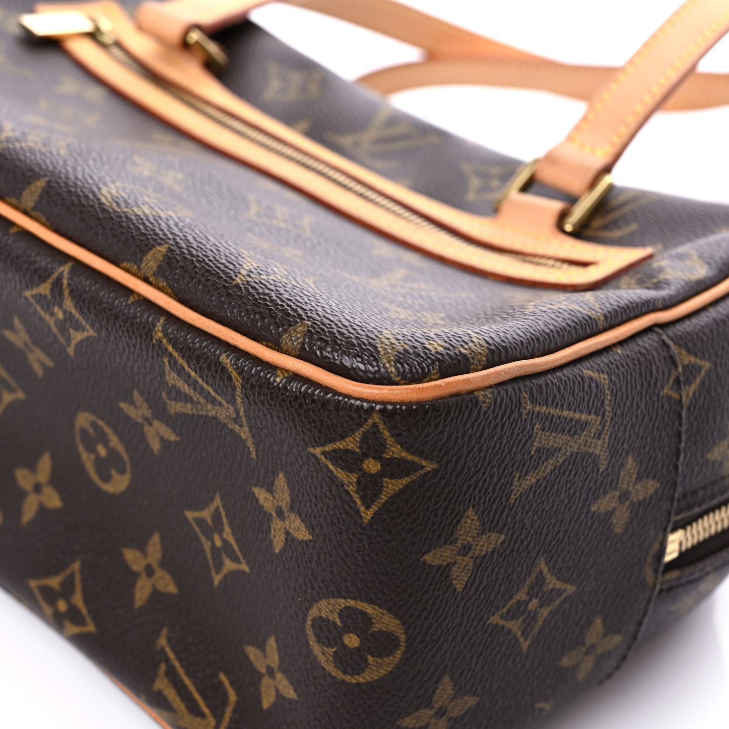 Monogram Cite MM