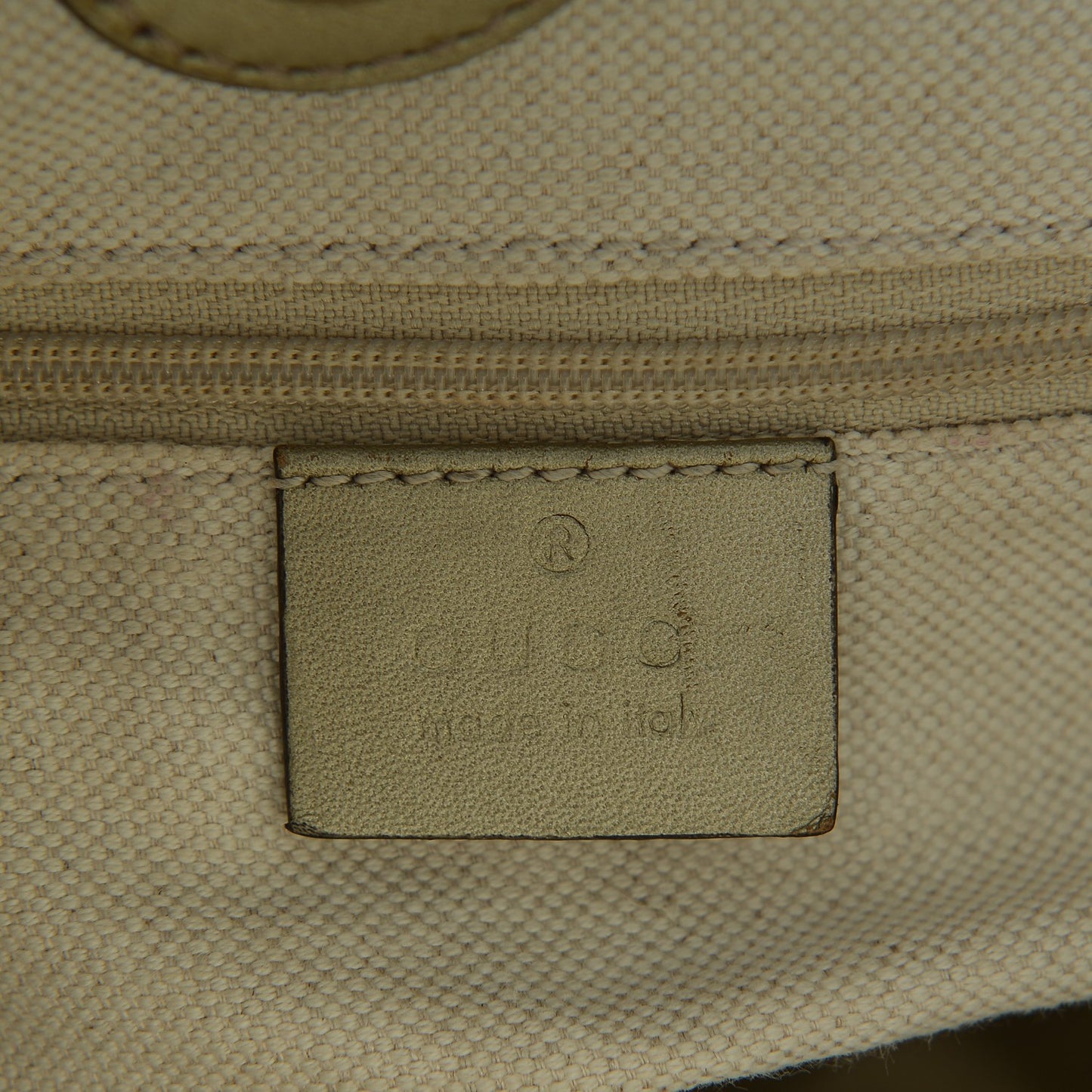 Guccissima Medium Sukey Tote Champagne