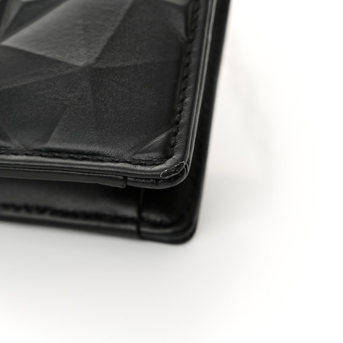 Calfskin Macrocannage Diamond Caro Zipped Pouch With Chain Black