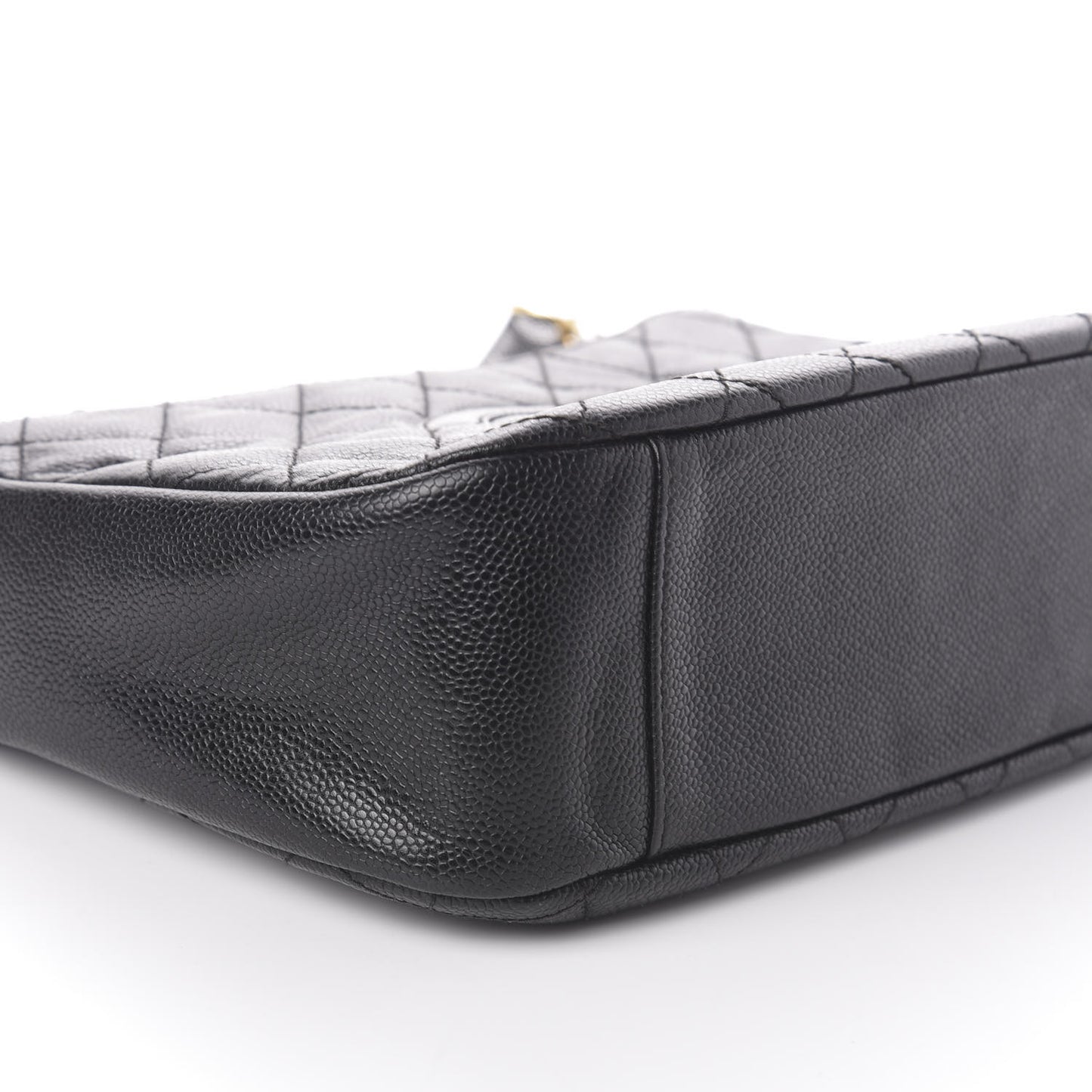 Caviar Quilted Timeless CC Shoulder Bag Black