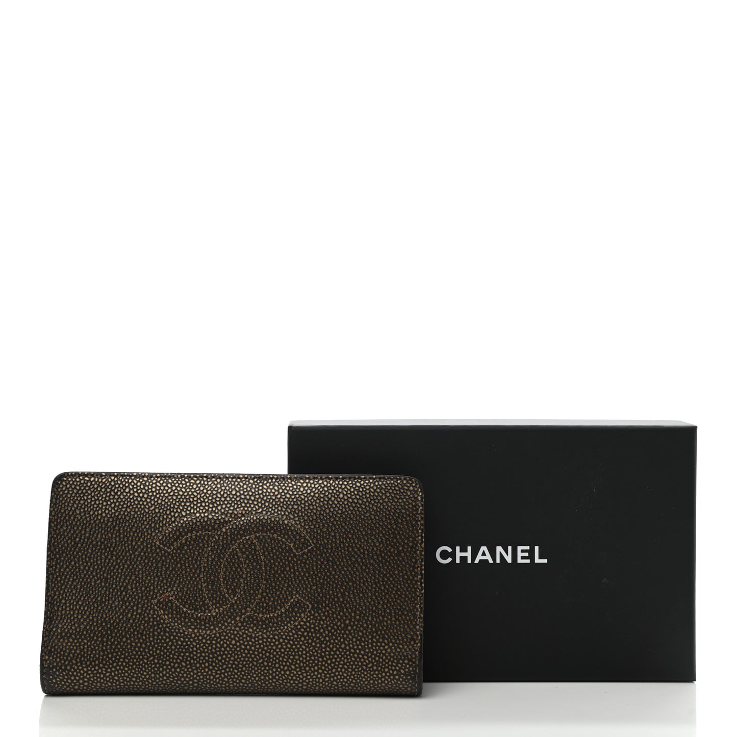 Metallic Caviar Timeless CC Yen Wallet Gold