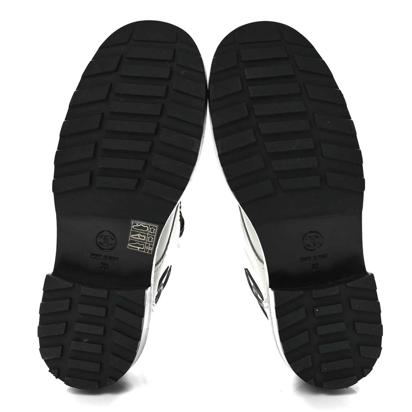 Lambskin Grained Calfskin CC Cap Toe Short Boots 38 White Black